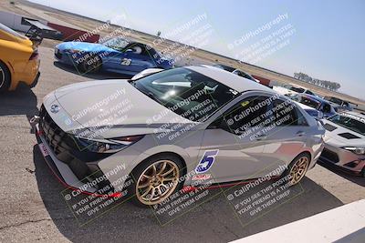 media/Oct-18-2025-Speed Ventures (Sat) [[8b3b7cf525]]/Around the Pits/